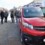 Hrvatska vatrogasna zajednica darovala novi vatrogasni kombi VZO Lipovljani