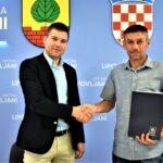 Potpisan Ugovor o izvođenju radova rekonstrukcije nogostupa u Ulici braće Radić u Lipovljanima