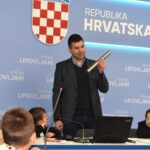 Vrtićanci pripremili vremensku kapsulu za svečano polaganje kamena temeljca za izgradnju novog dječjeg vrtića i jaslica u Lipovljanima