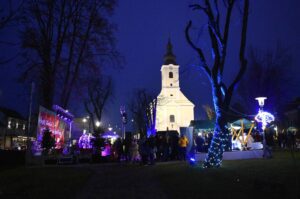 Održan Adventski sajam u Lipovljanima